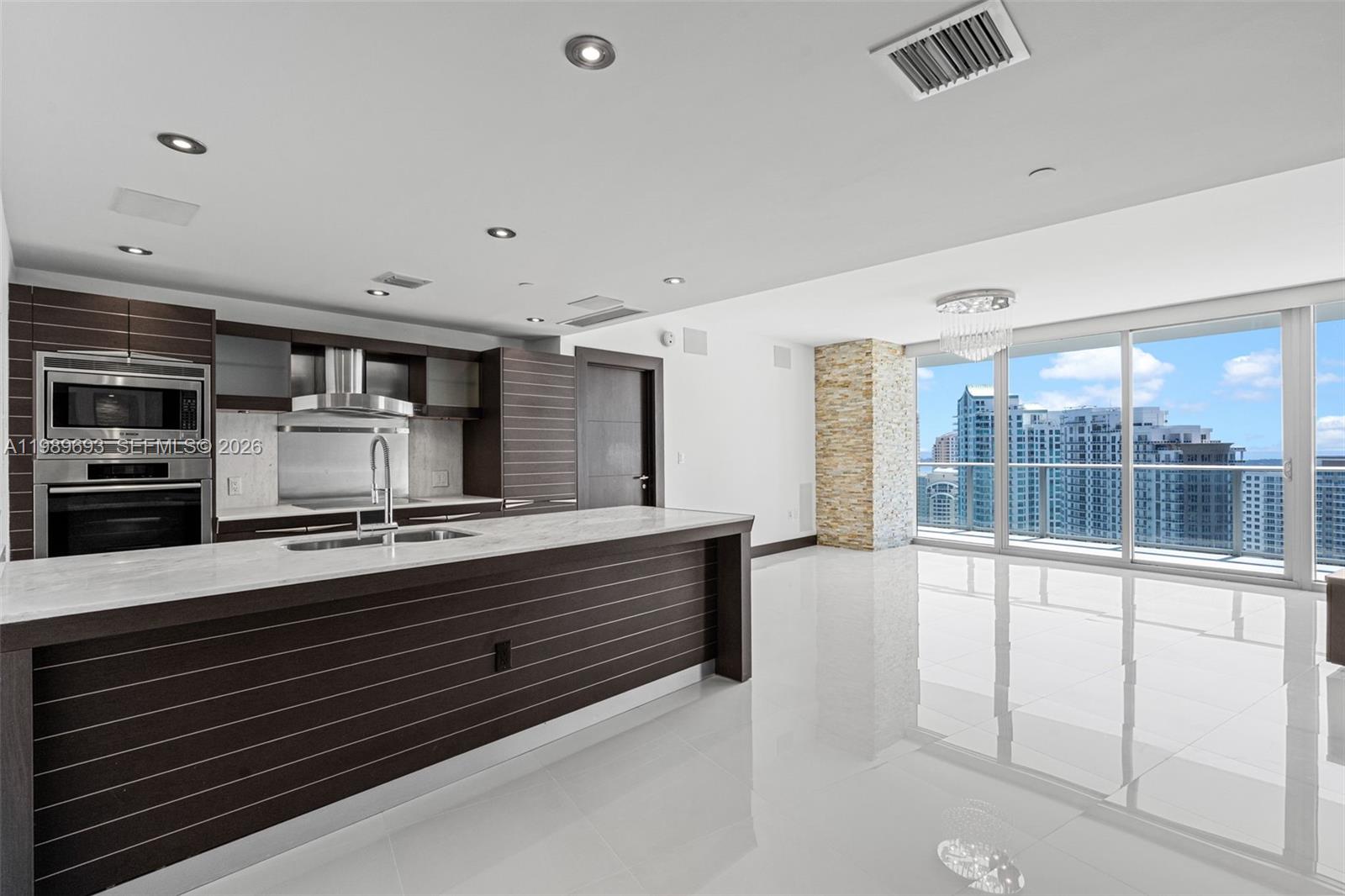 200 Biscayne Boulevard Way