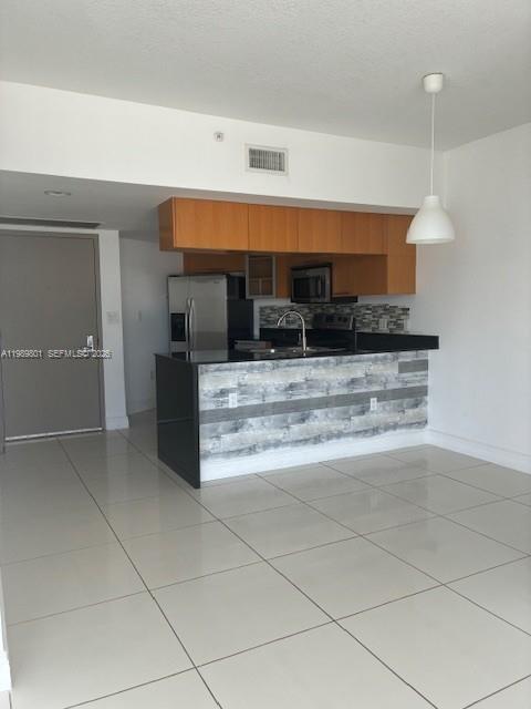 1750 N Bayshore Drive