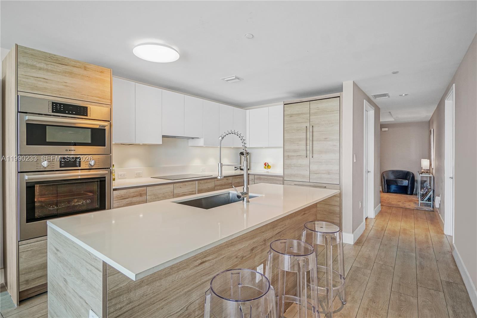 10201 E Bay Harbour