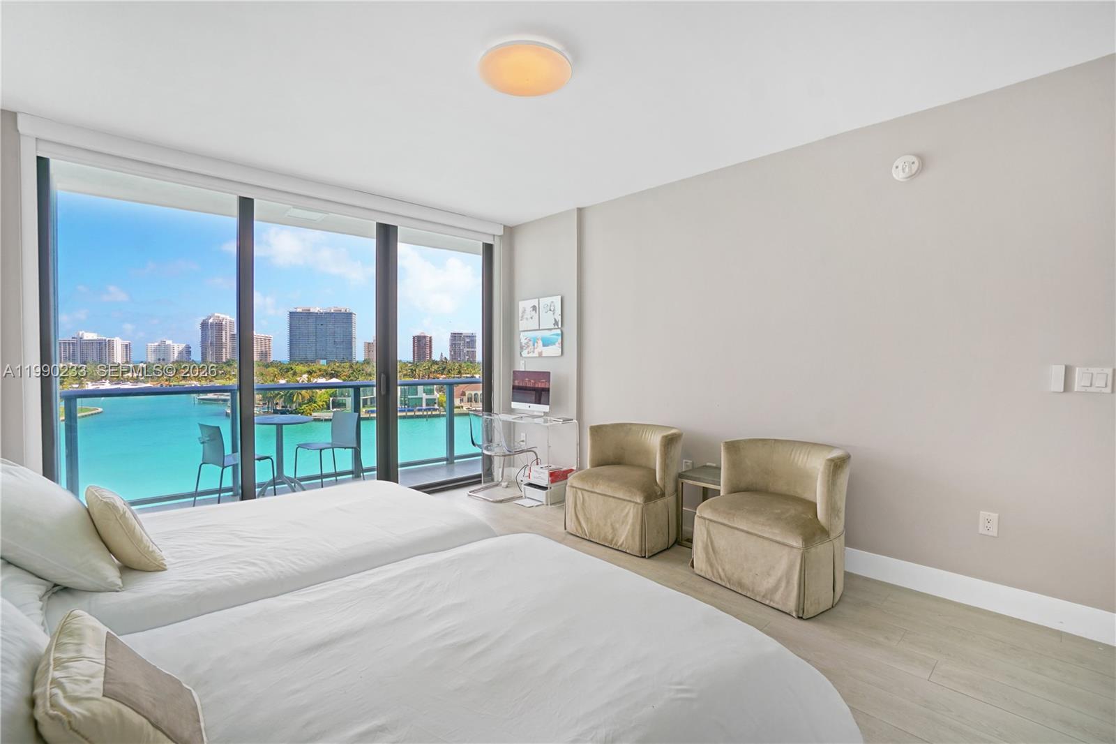 10201 E Bay Harbour