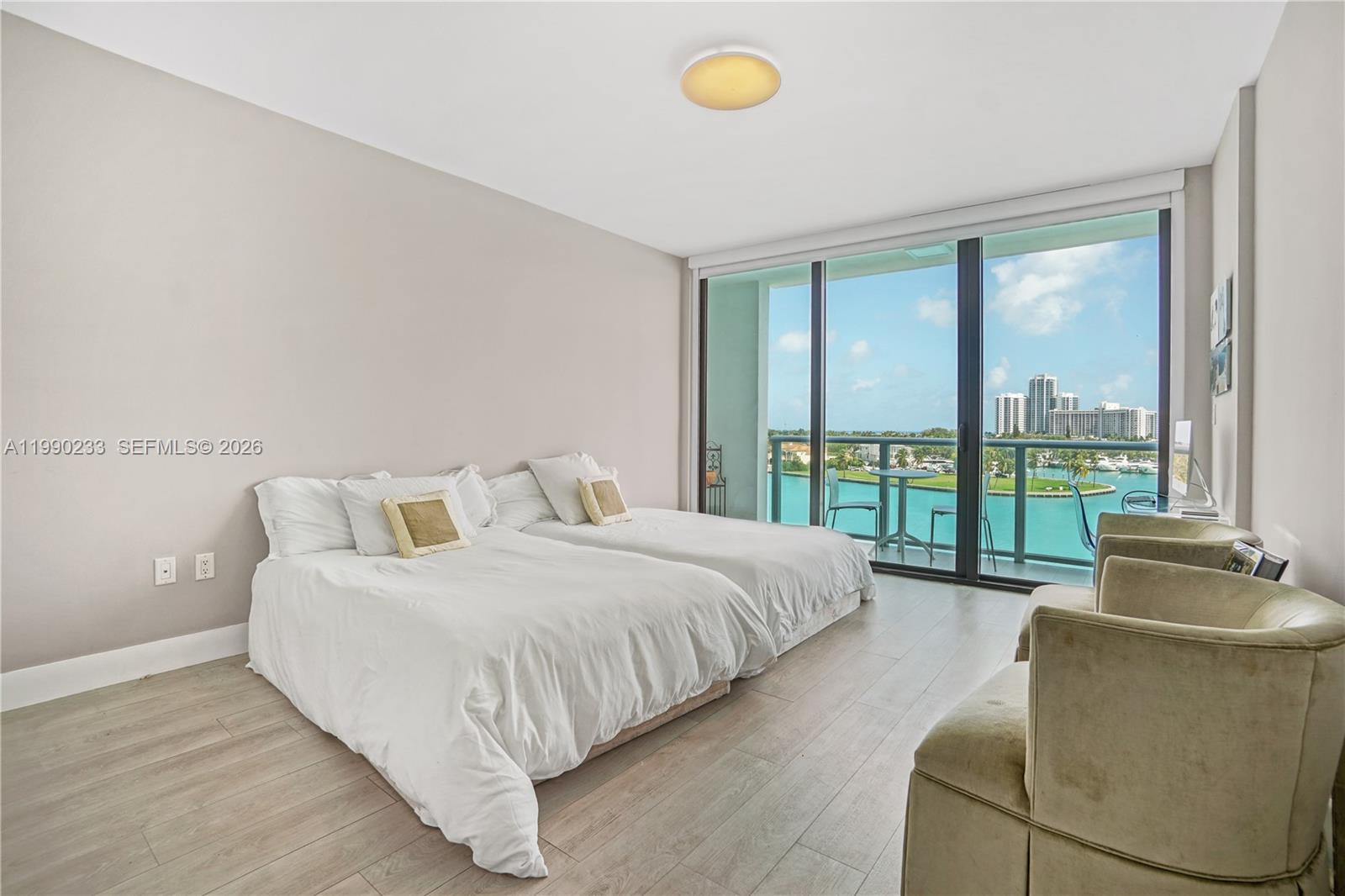 10201 E Bay Harbour