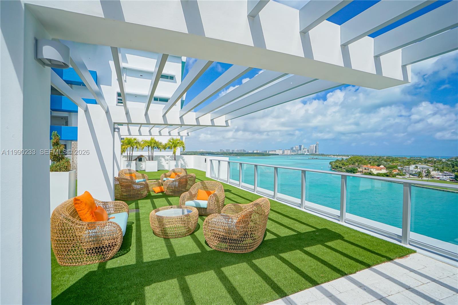 10201 E Bay Harbour