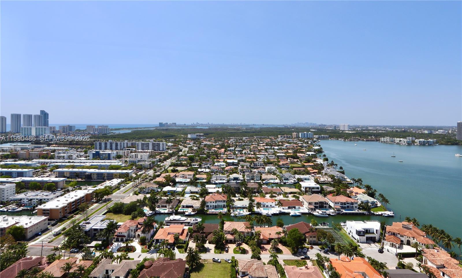 1000 Island Boulevard