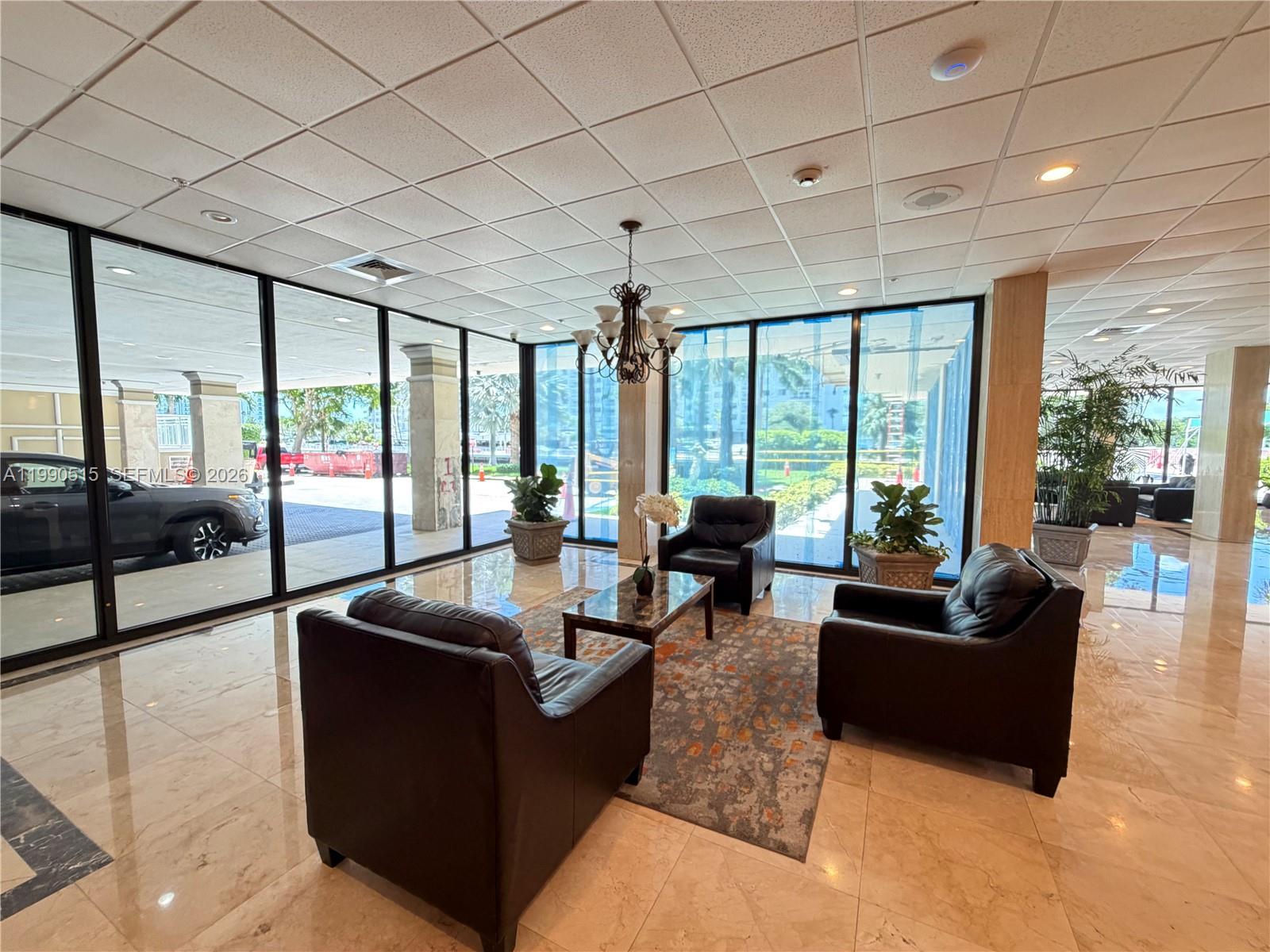 400 Kings Point Drive