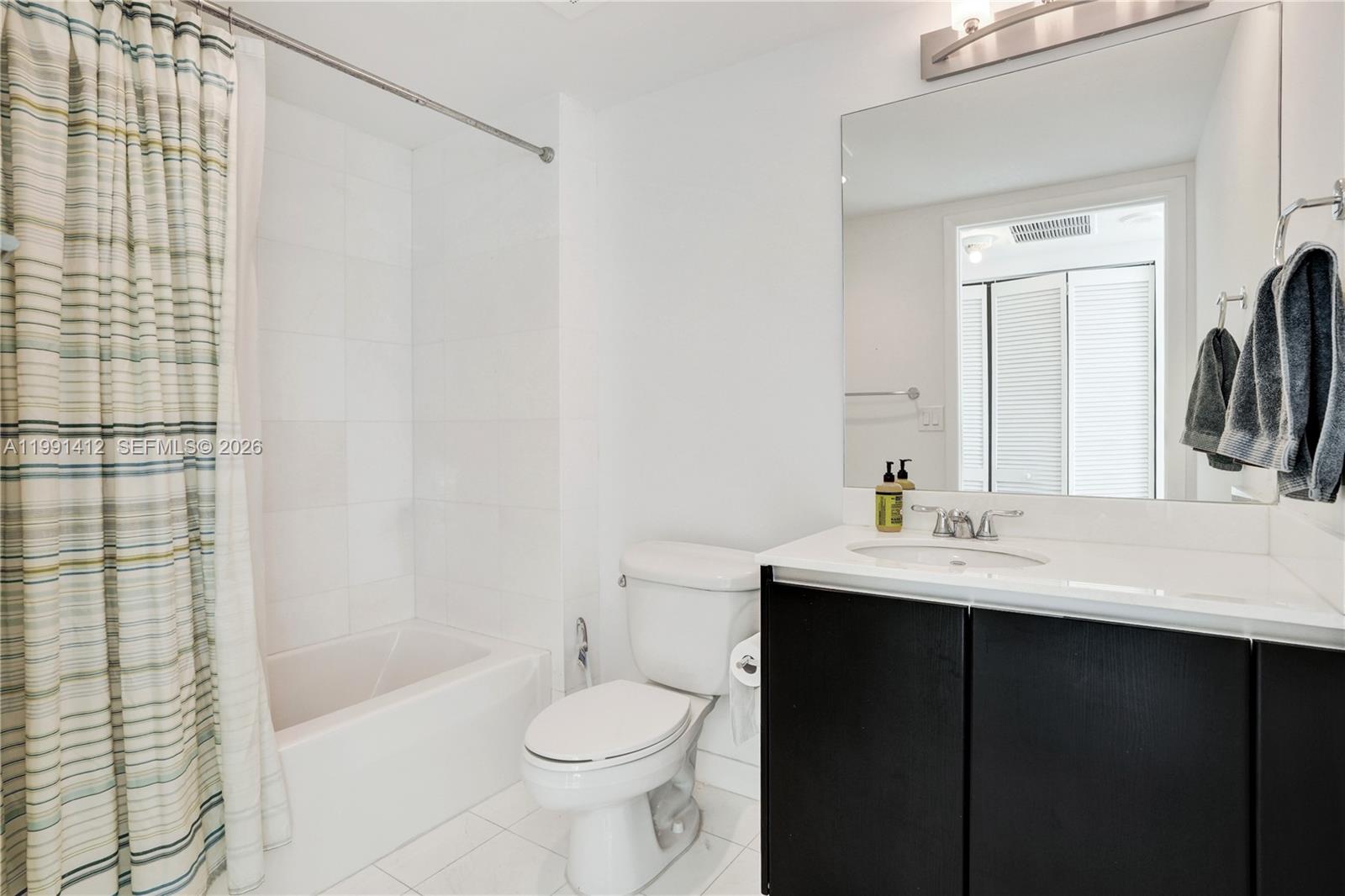665 NE 25th Street