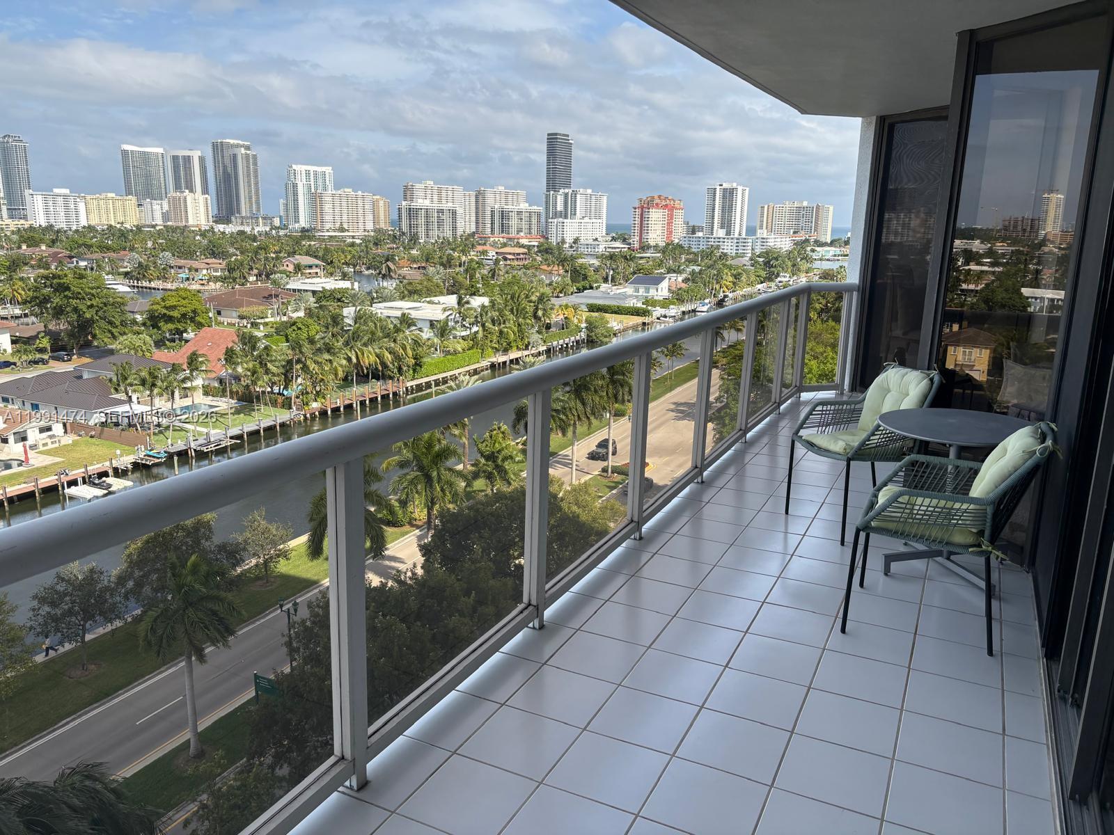 3600 Yacht Club Drive gallery image #4