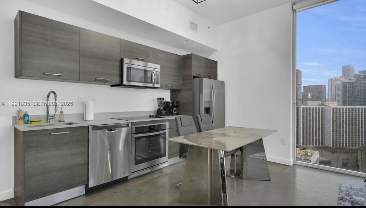 151 SE 1st Street