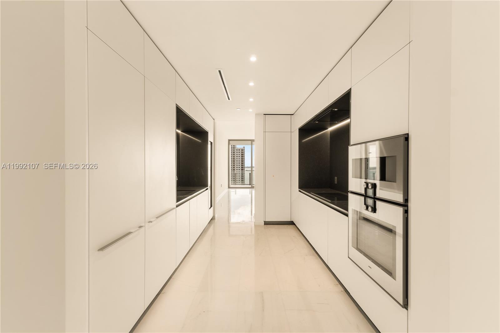 300 Biscayne Boulevard Way