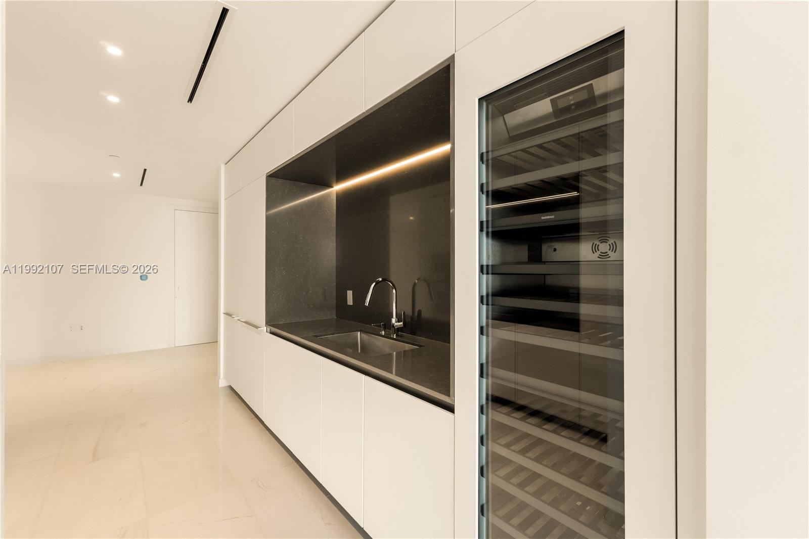 300 Biscayne Boulevard Way