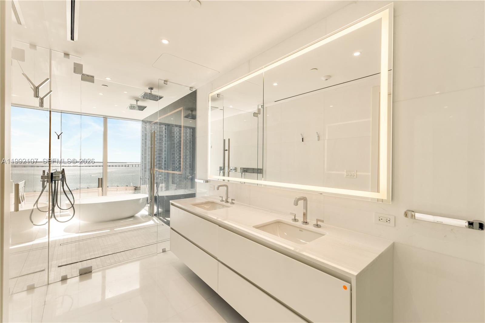 300 Biscayne Boulevard Way