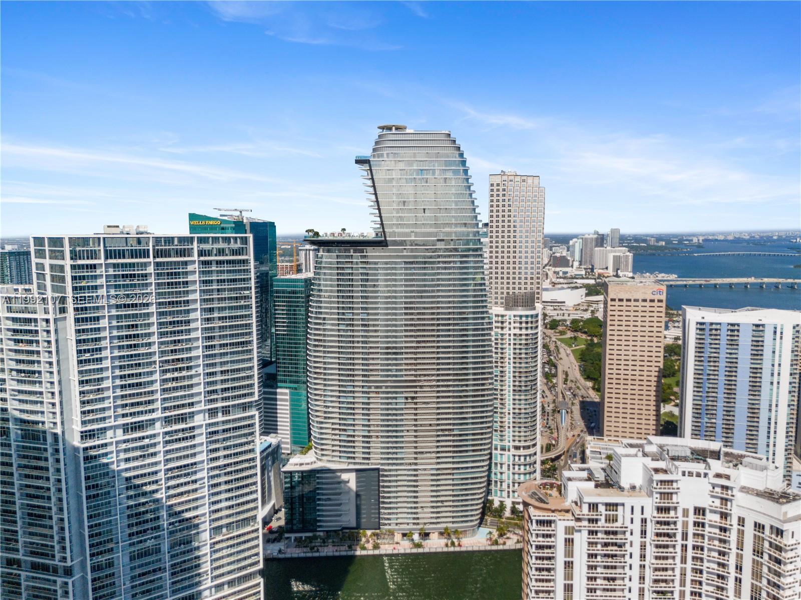 300 Biscayne Boulevard Way