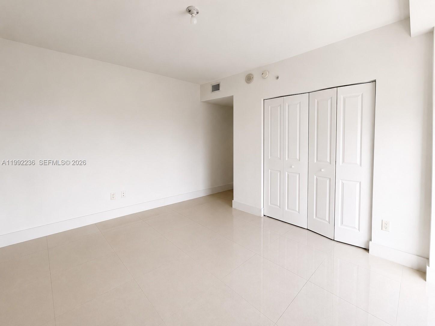 400 Sunny Isles Boulevard