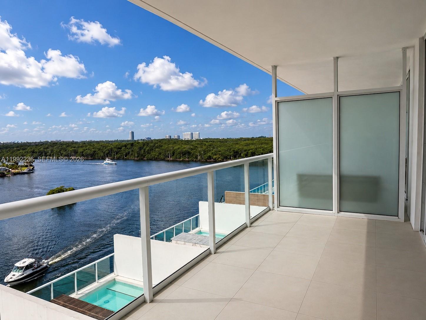 400 Sunny Isles Boulevard