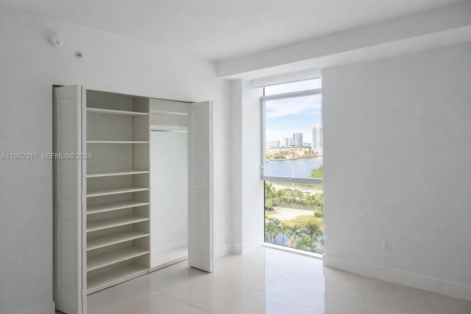 400 Sunny Isles Boulevard