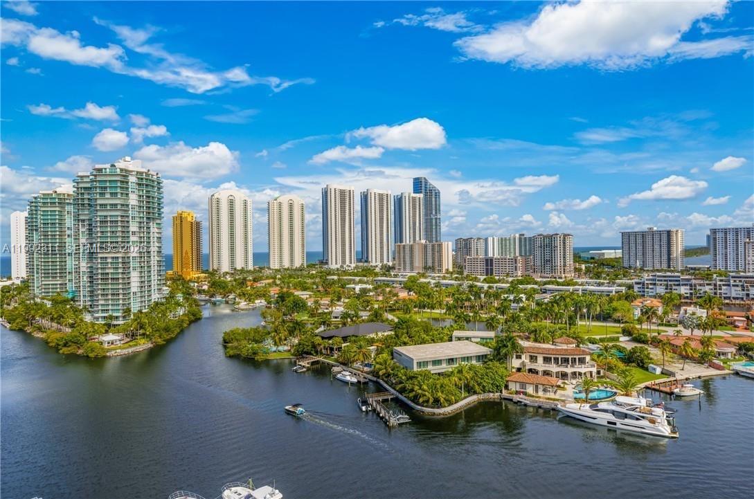 400 Sunny Isles Boulevard
