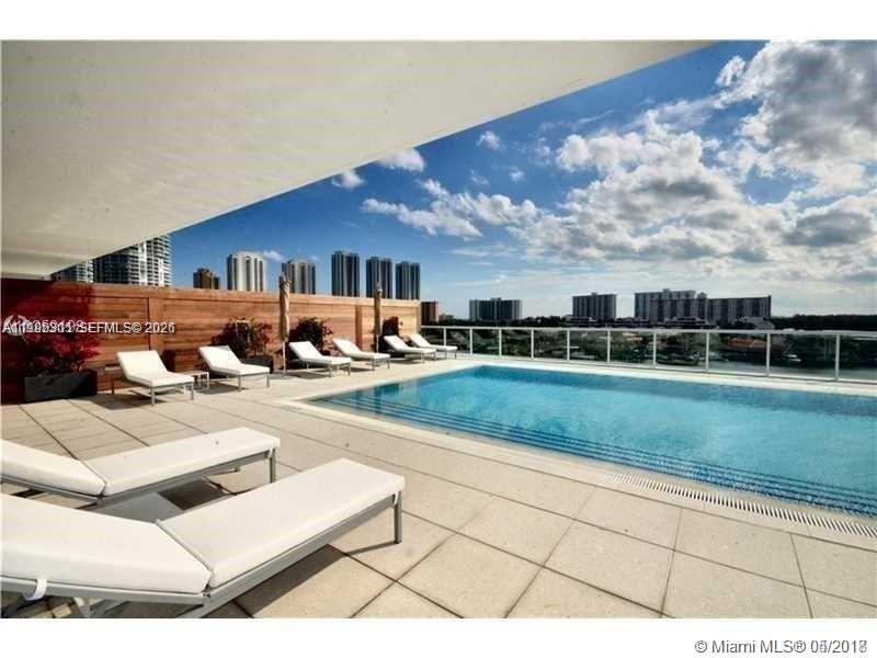 400 Sunny Isles Boulevard