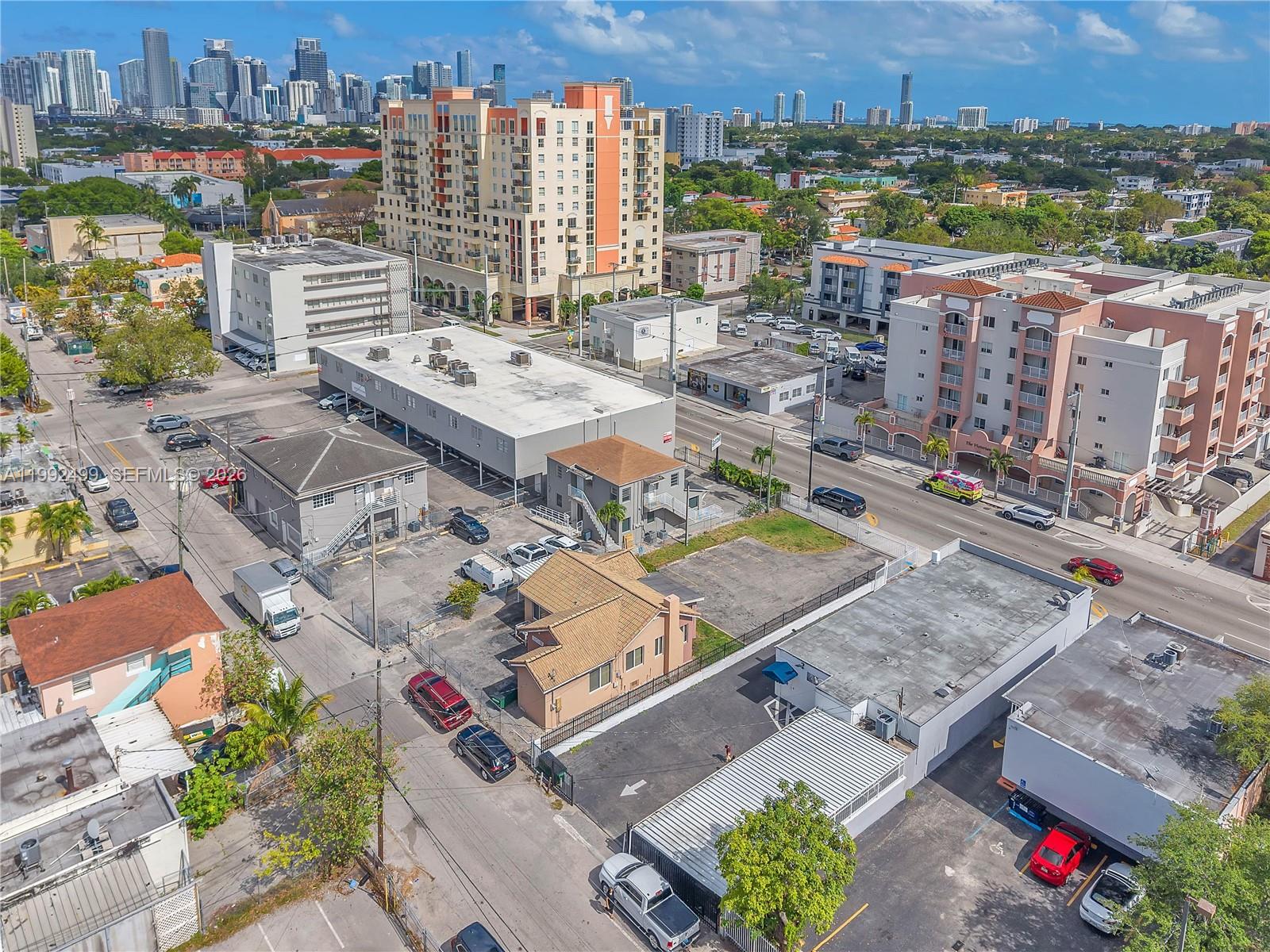 1437 SW 1st Street