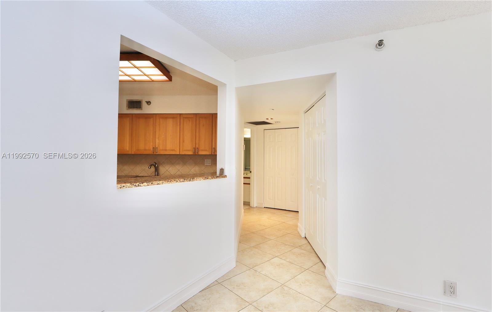 3500 Mystic Pointe Drive