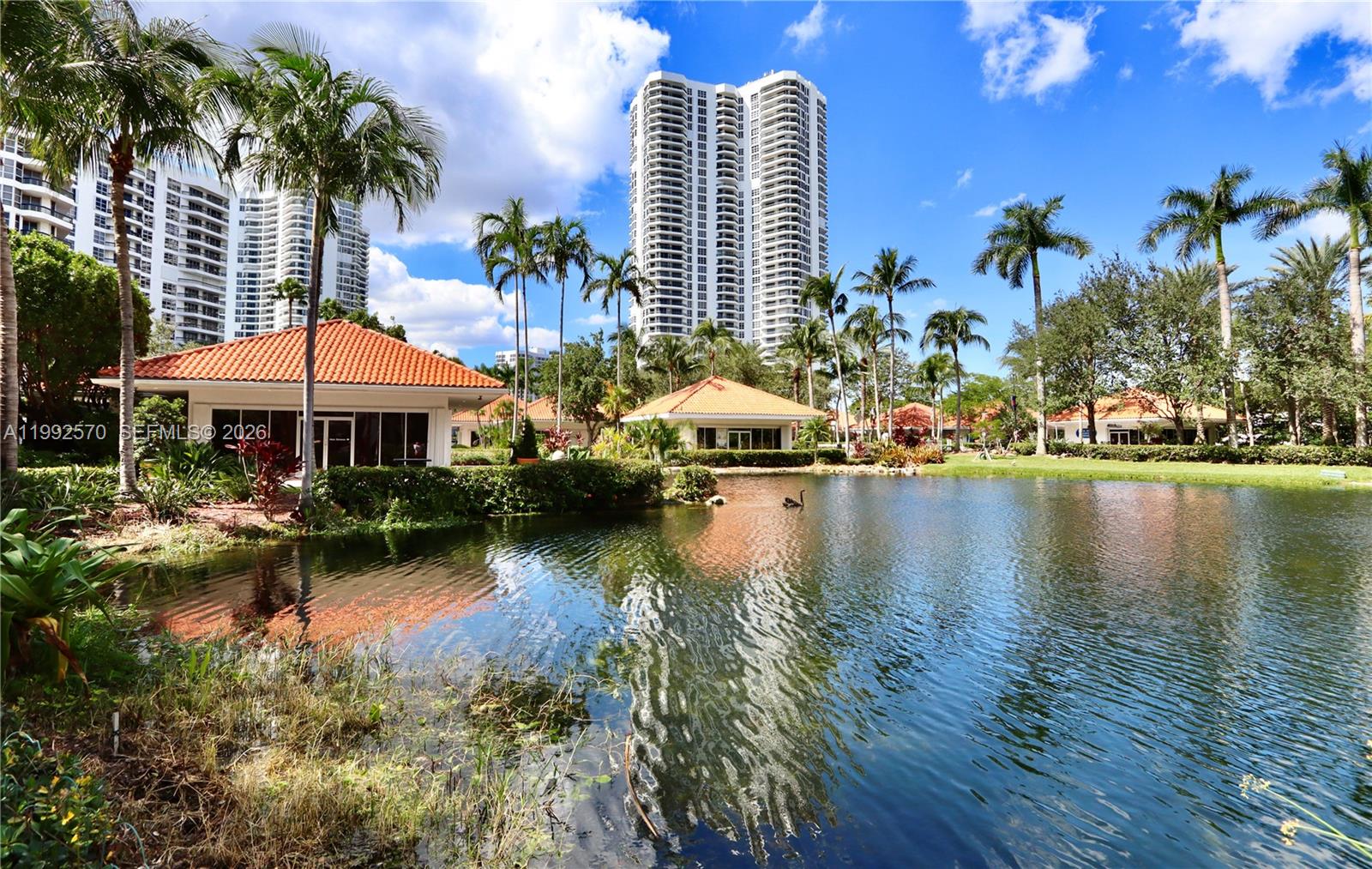 3500 Mystic Pointe Drive