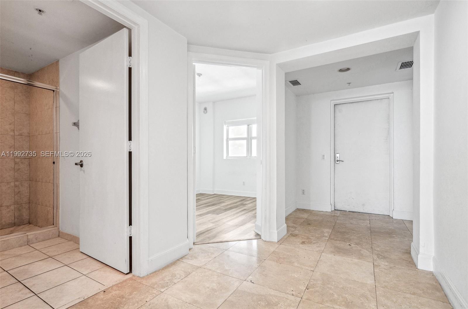14951 Royal Oaks Lane