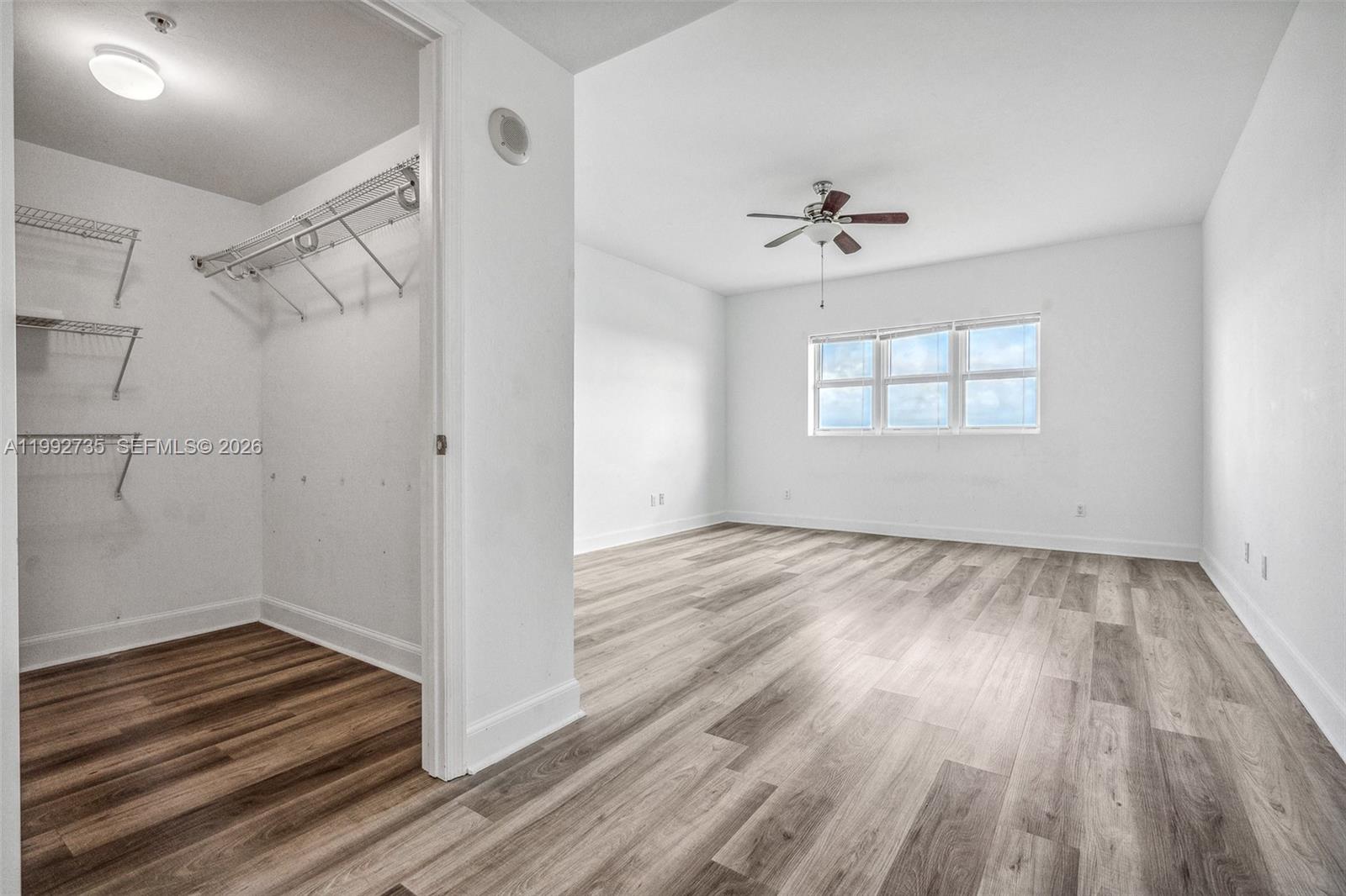 14951 Royal Oaks Lane