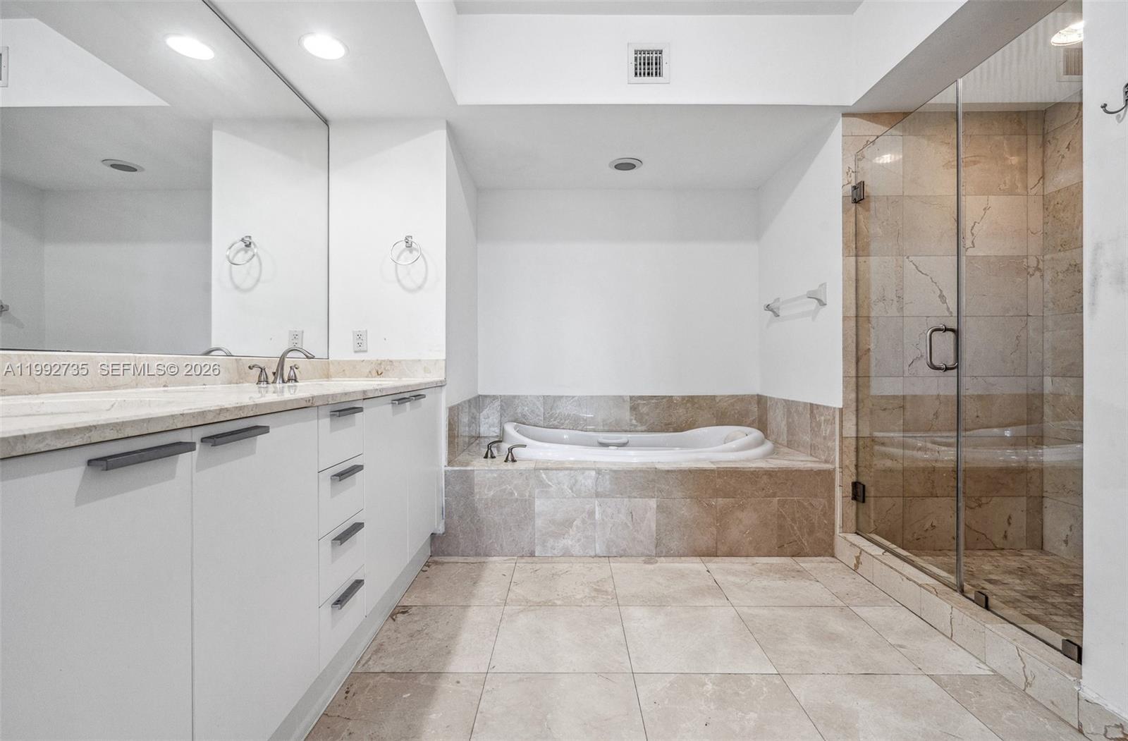 14951 Royal Oaks Lane