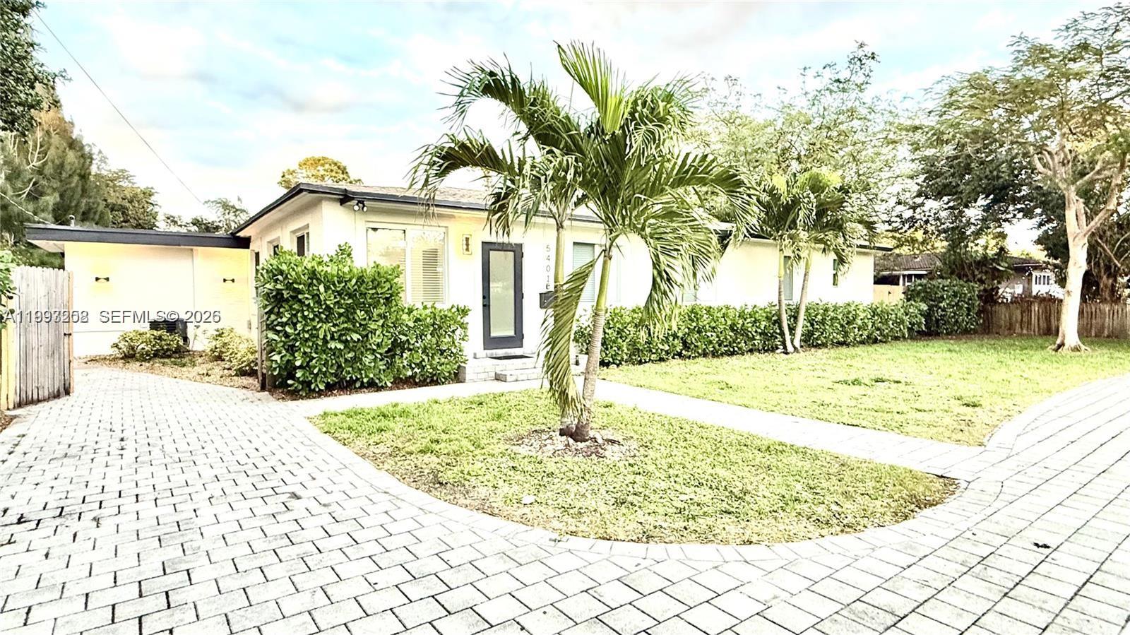 5401 W Broward Boulevard