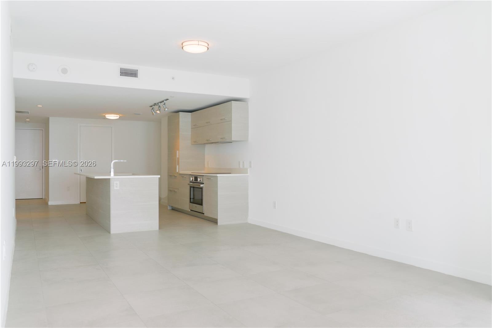 650 NE 32nd Street