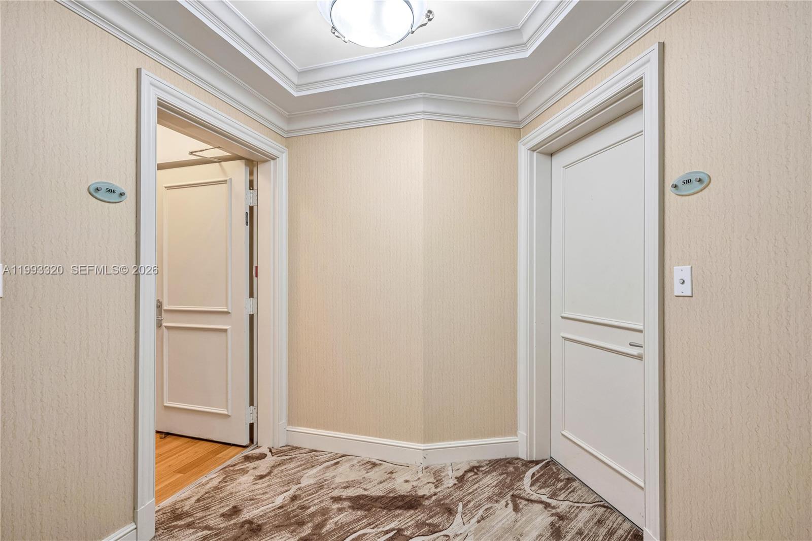 20000 E Country Club Drive