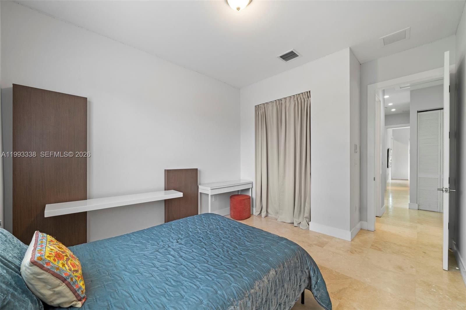 3506 NE 166th Street