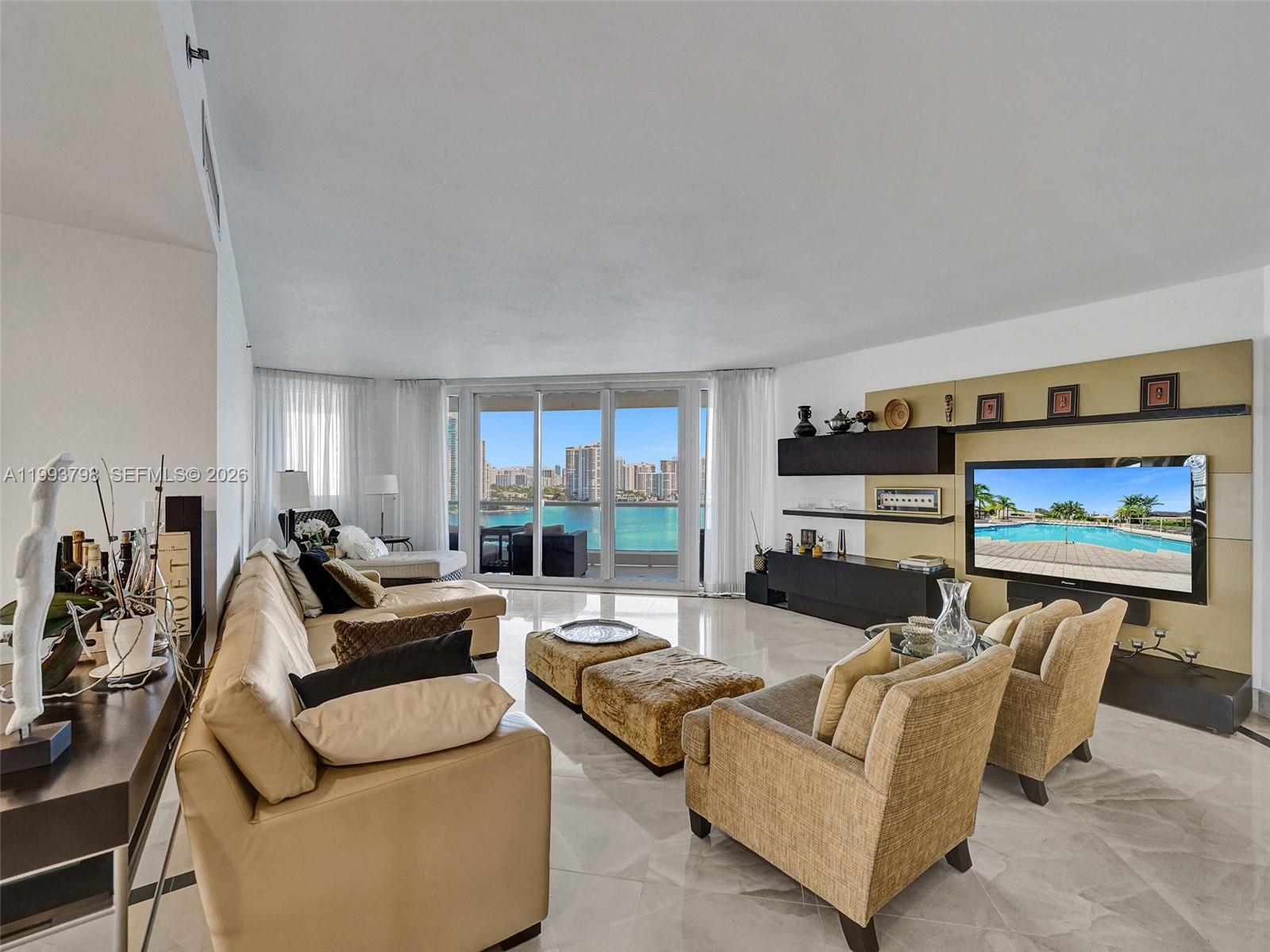 7000 Island Boulevard