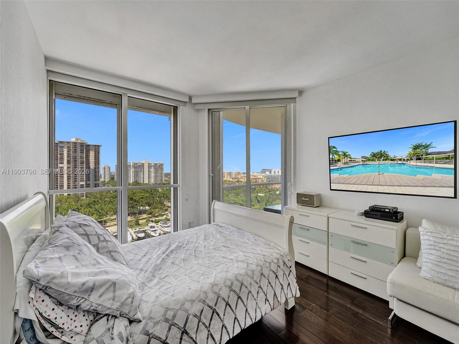 7000 Island Boulevard