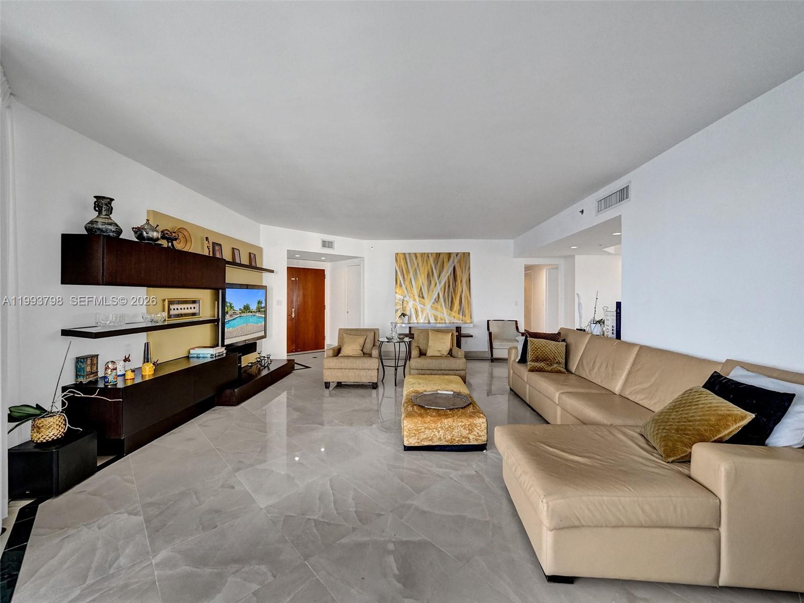 7000 Island Boulevard