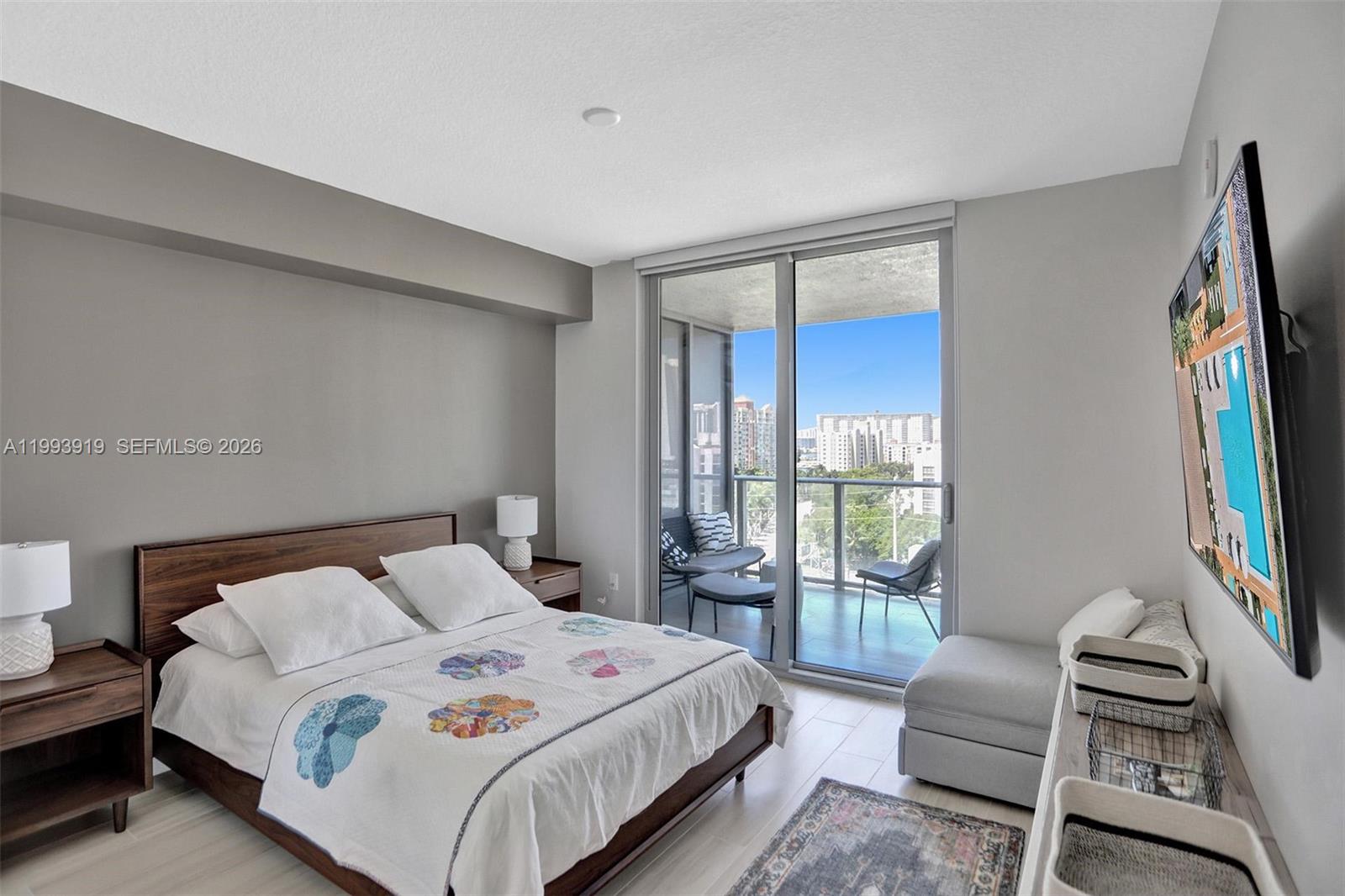 300 Sunny Isles Boulevard