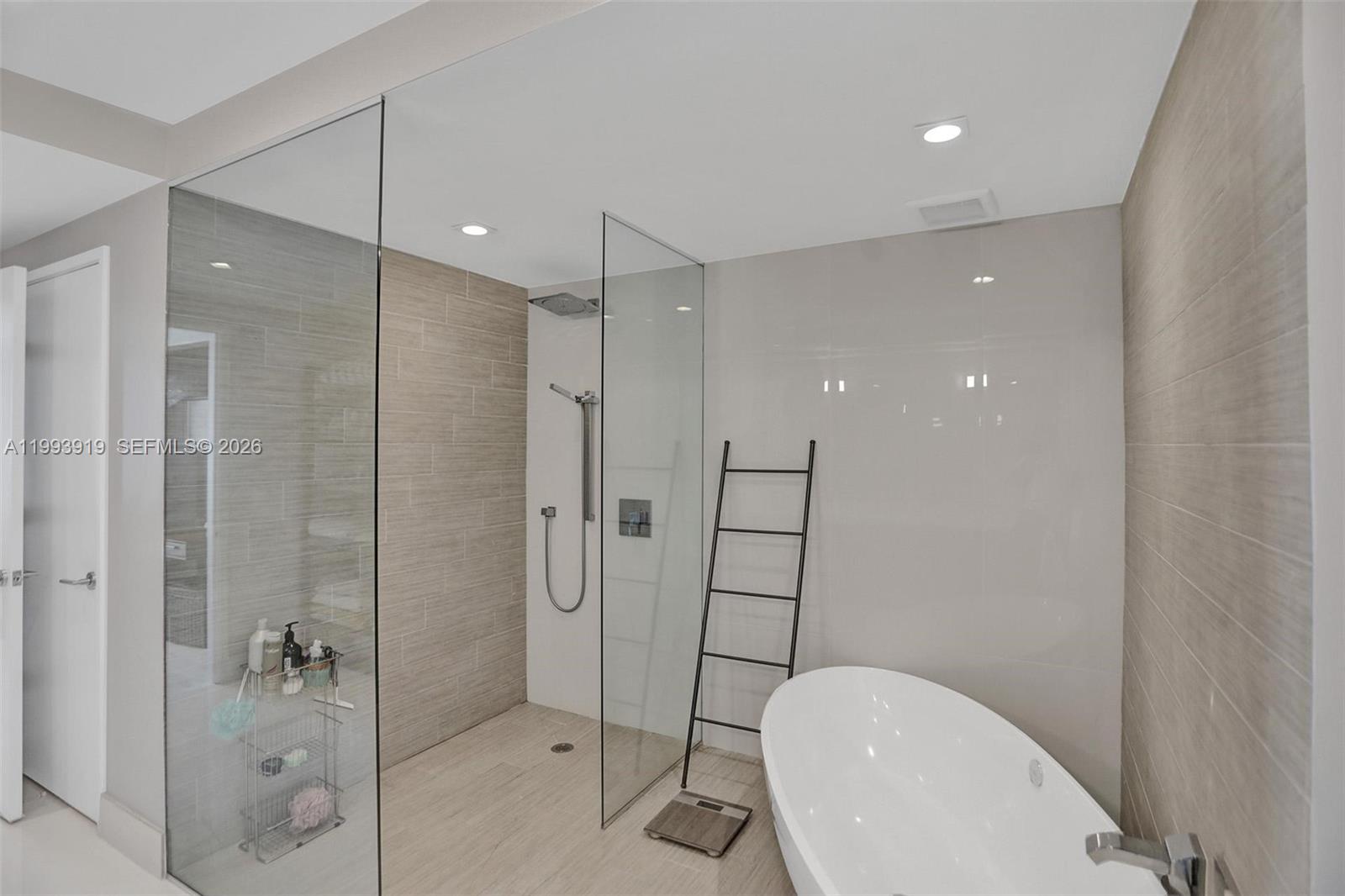300 Sunny Isles Boulevard