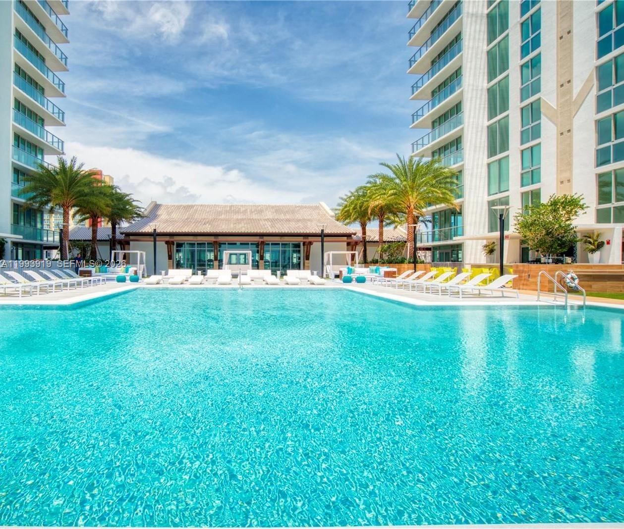 300 Sunny Isles Boulevard