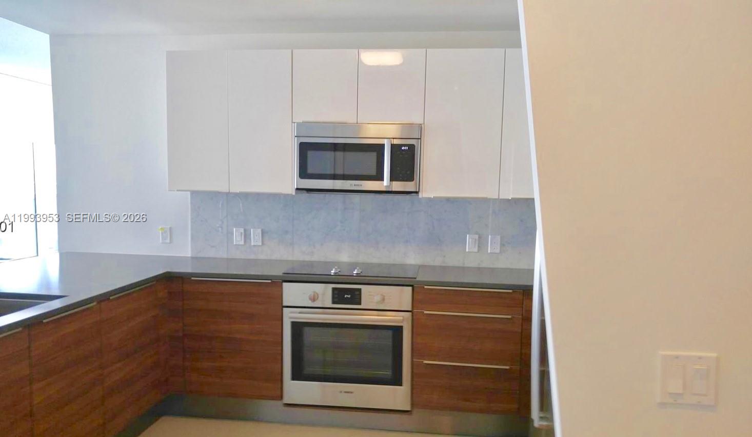 601 NE 27th Street