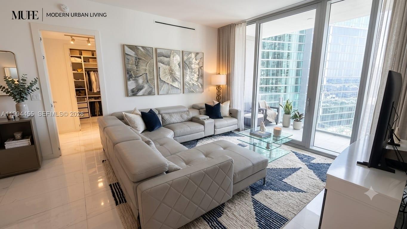 300 Biscayne Boulevard Way