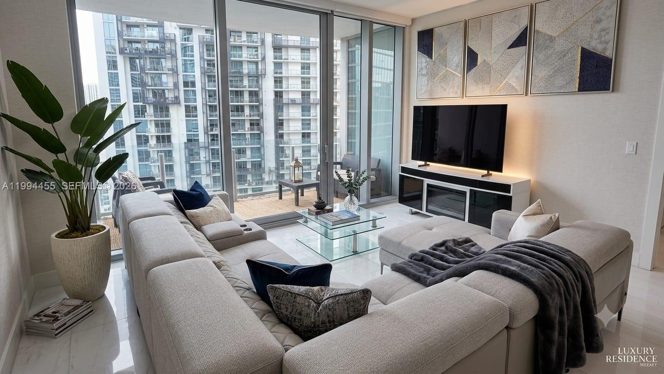 300 Biscayne Boulevard Way