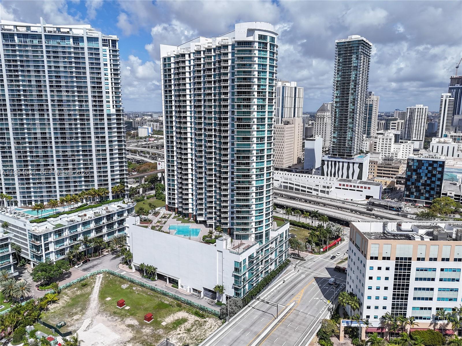 350 S Miami Avenue