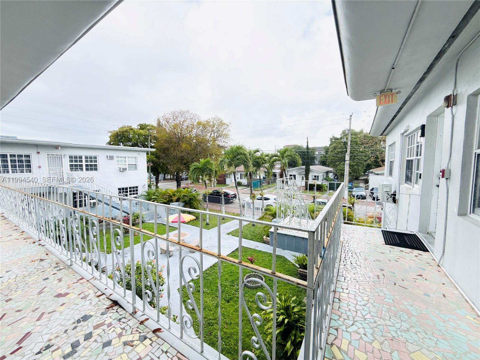 555 SW 16th Avenue