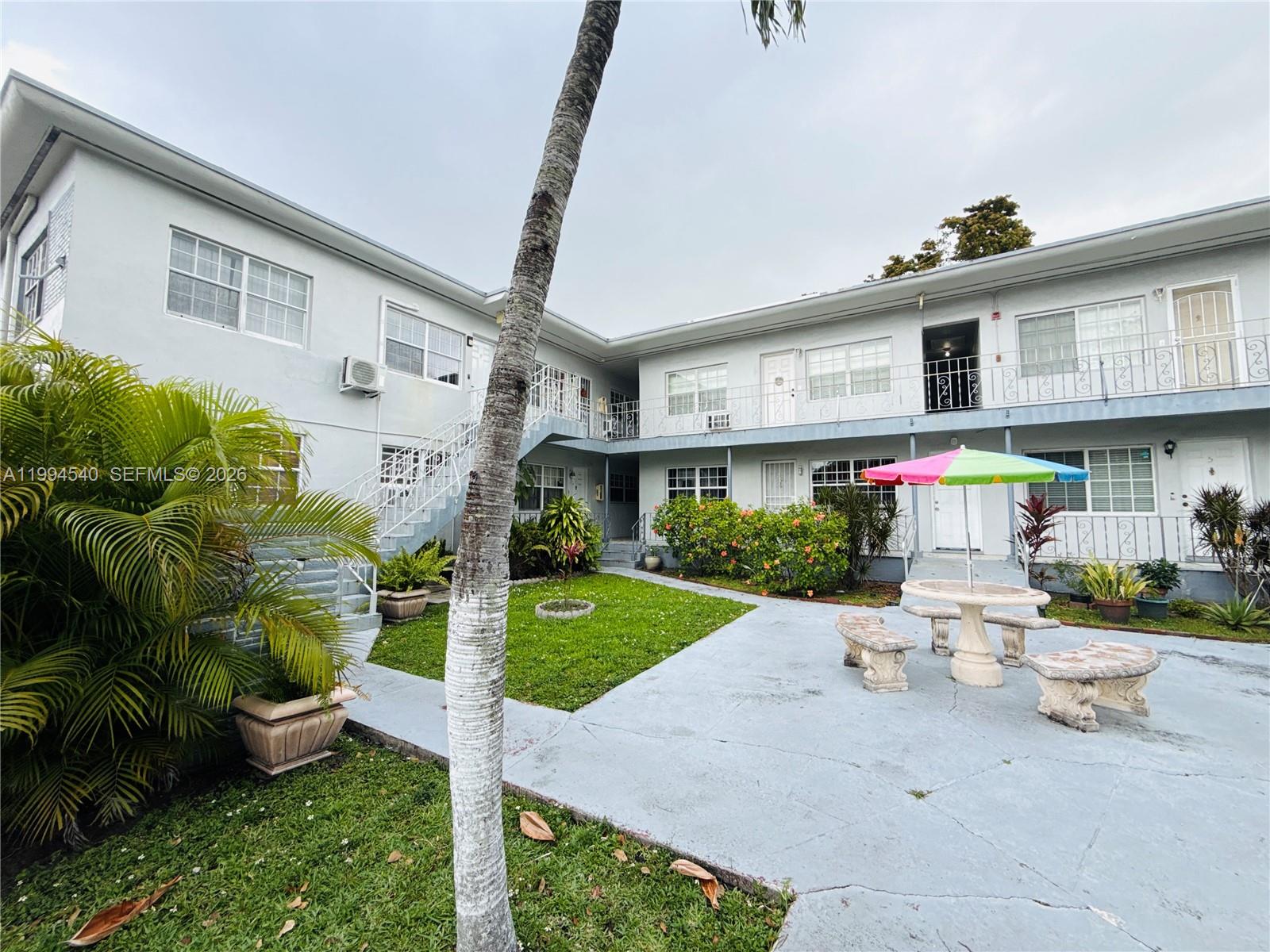555 SW 16th Avenue