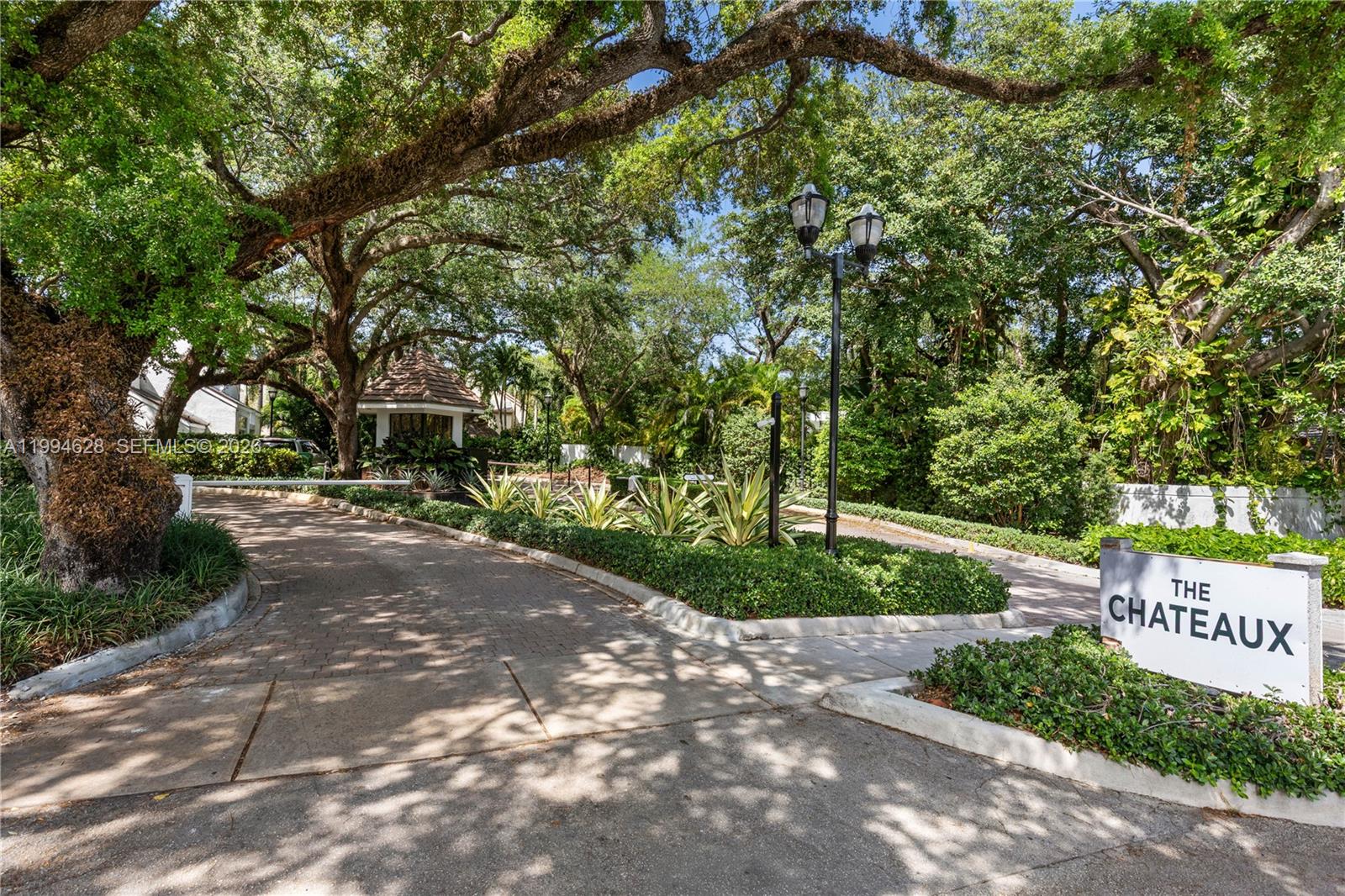20251 W Oak Haven Circle