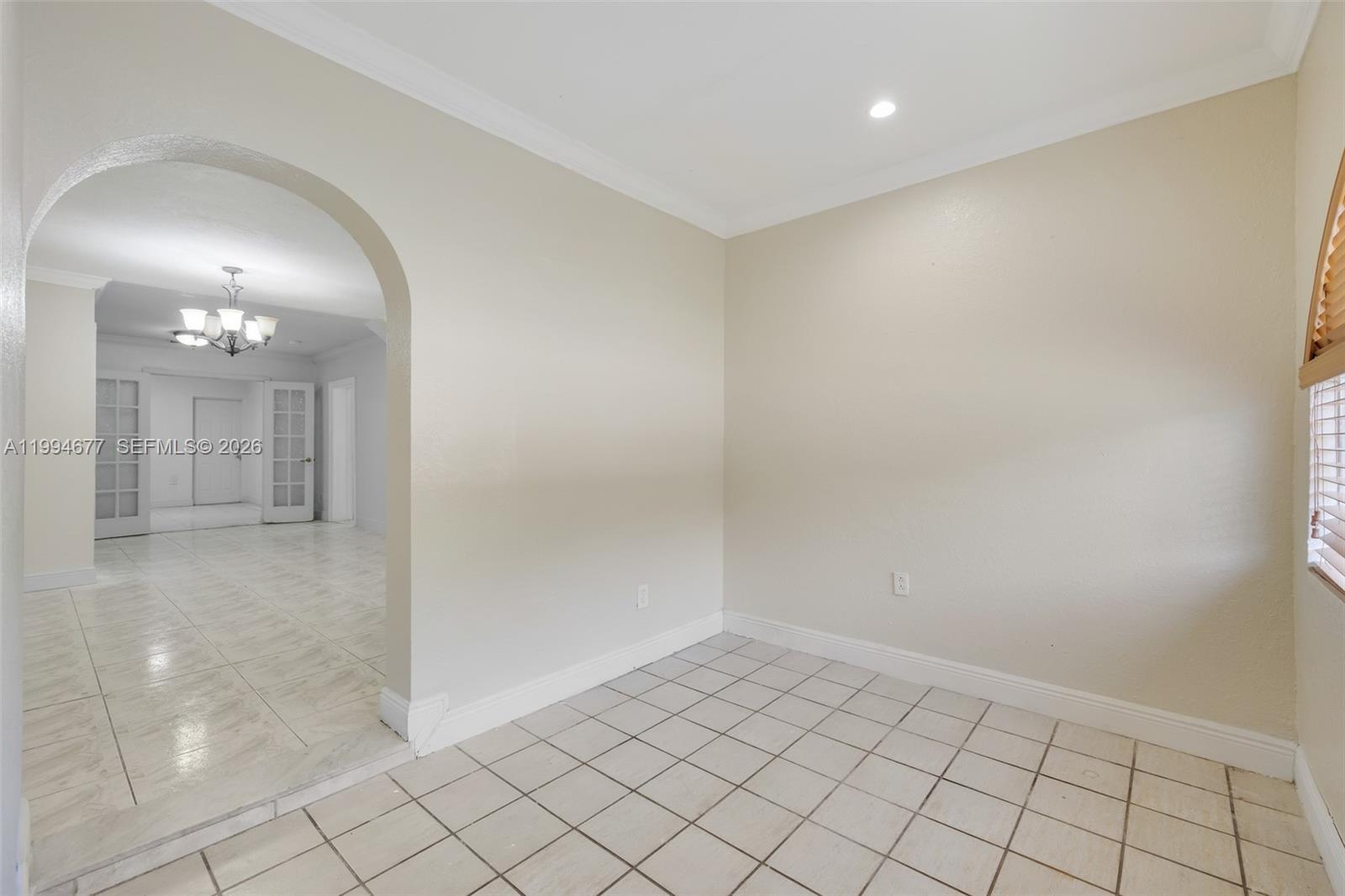 674 W 23rd Street