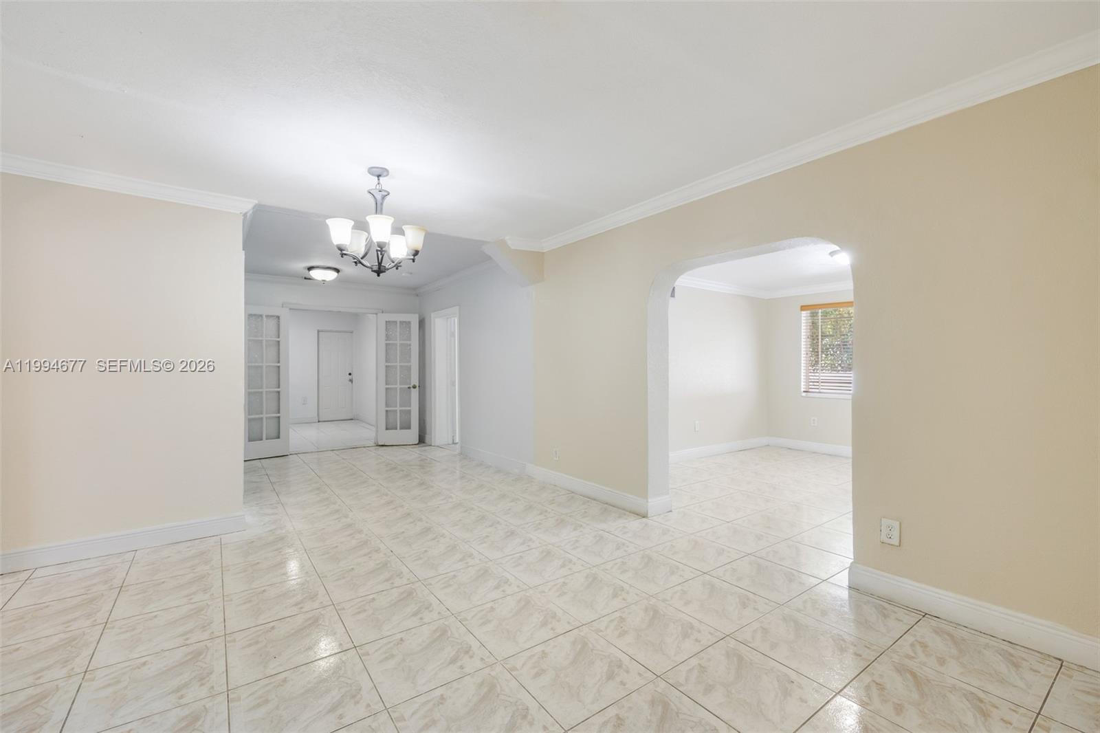 674 W 23rd Street