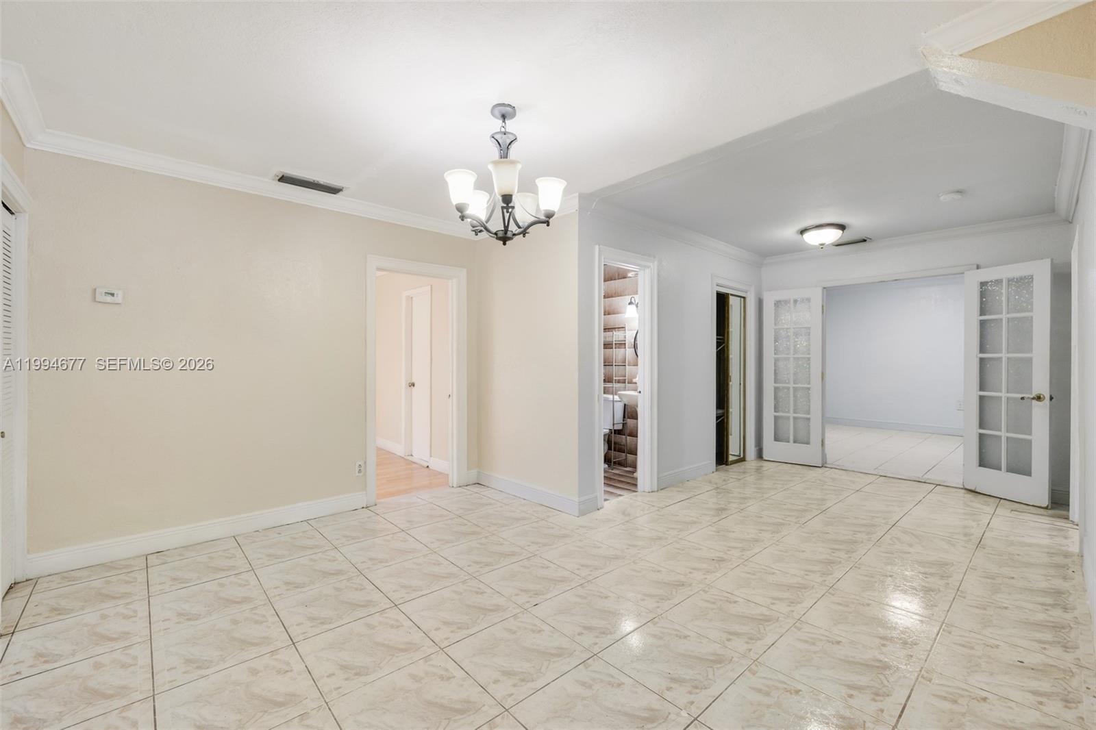 674 W 23rd Street