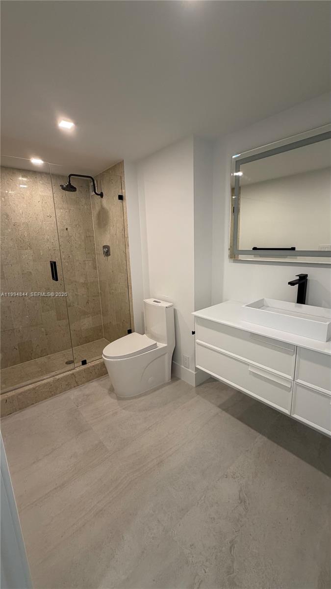 1800 NE 114th Street