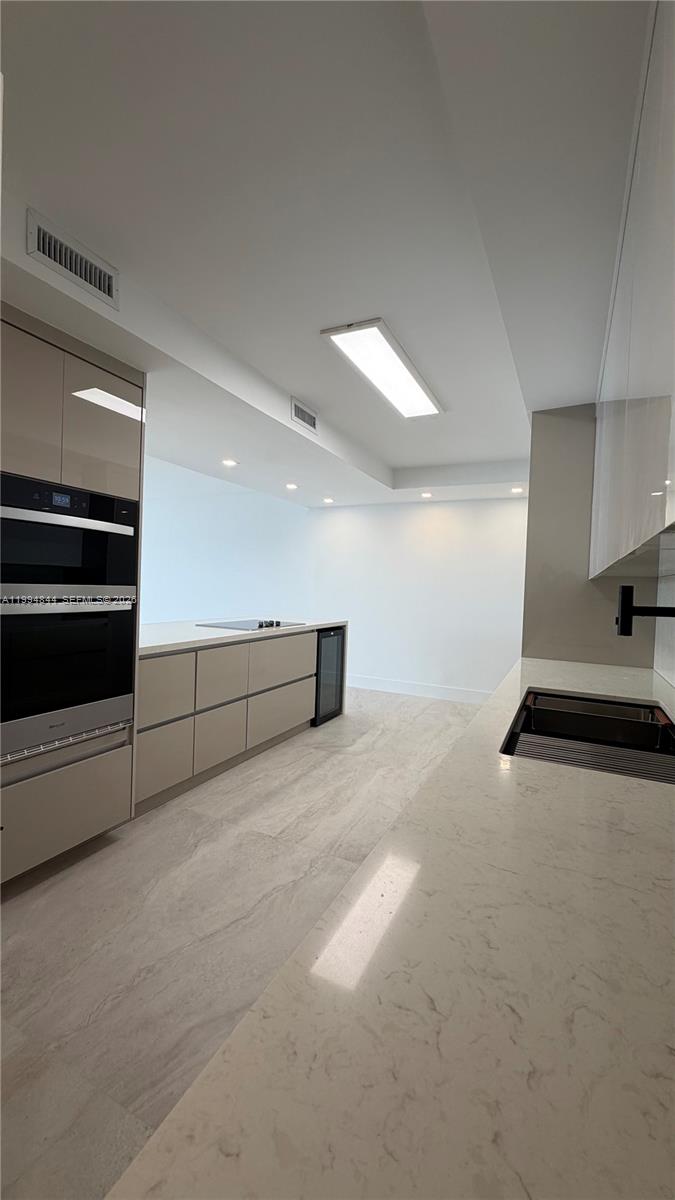 1800 NE 114th Street