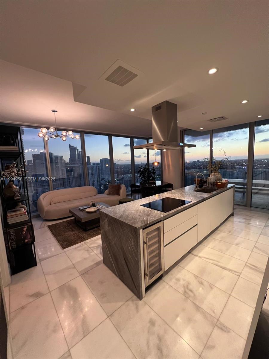 700 NE 26th Terrace