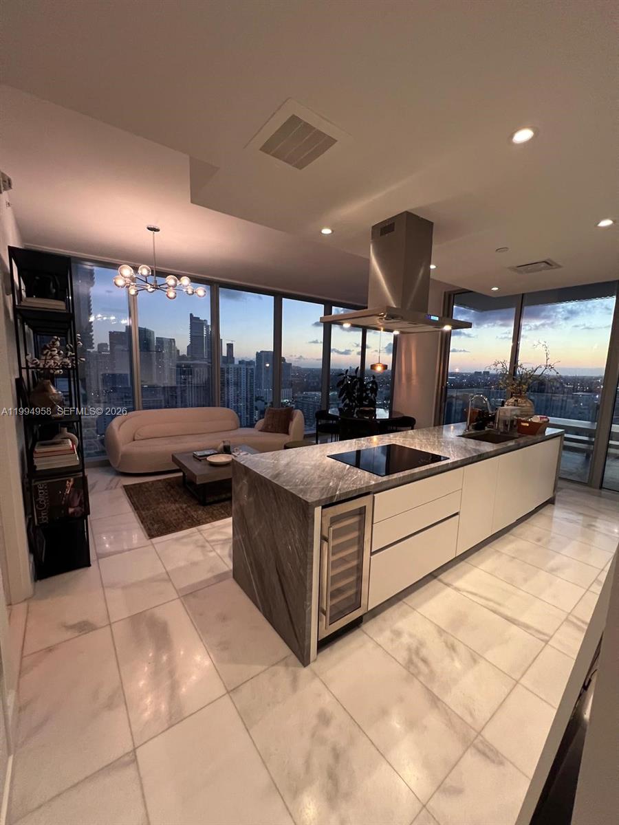 700 NE 26th Terrace